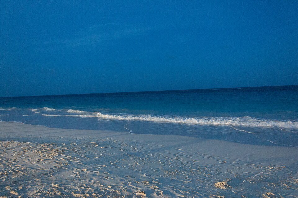 Elbow Beach in Paget